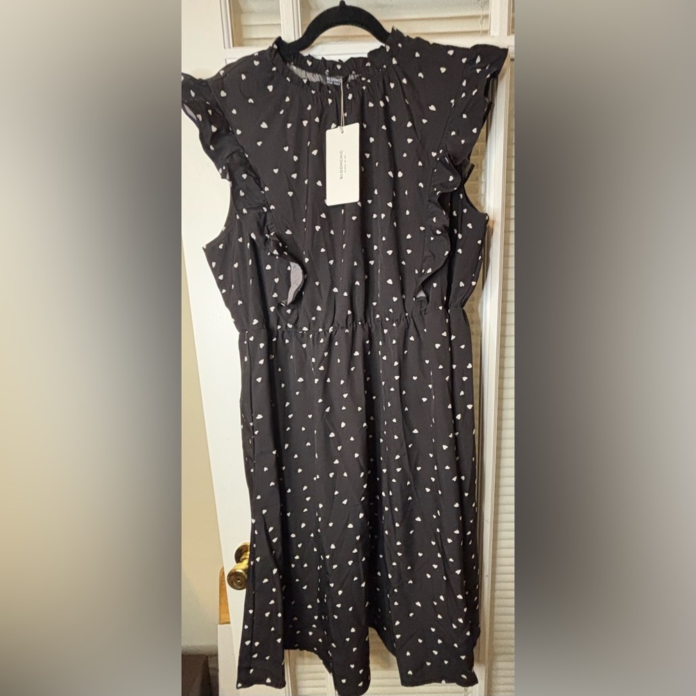 BloomChic Black Midi Dress with White Heart Dots-Size 18/20